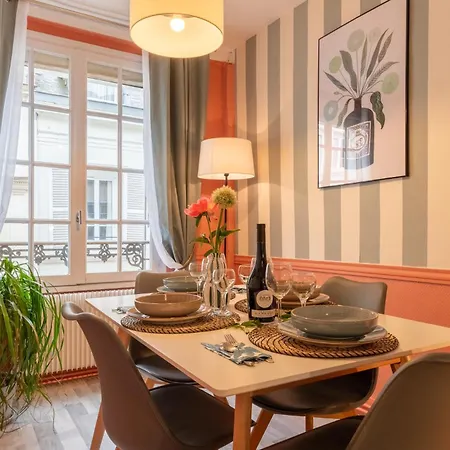 Olympe By Kleidos, 4p, Rue Calme, Centre Historique, Proche Gare Lägenhet