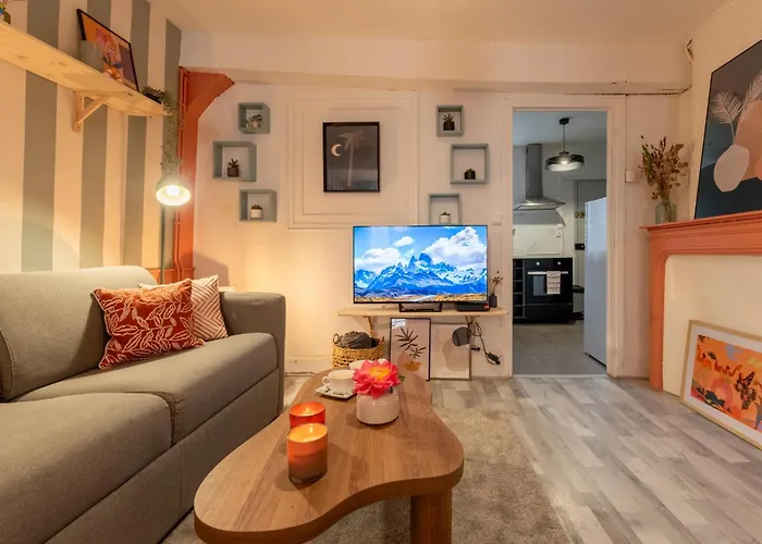 Apartment Olympe By Kleidos, 4p, Rue Calme, Centre Historique, Proche Gare *