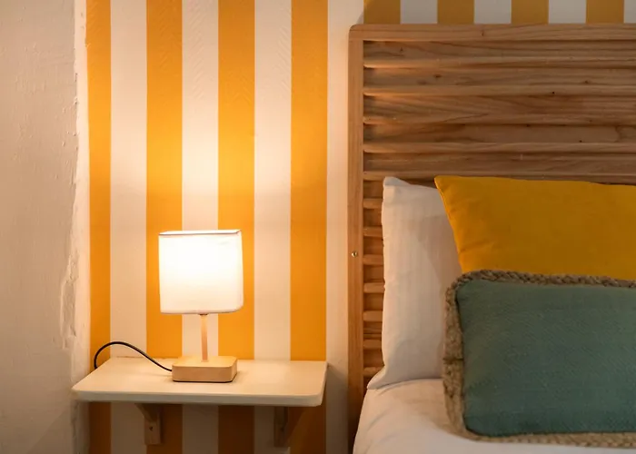 Apartment Olympe By Kleidos, 4p, Rue Calme, Centre Historique, Proche Gare