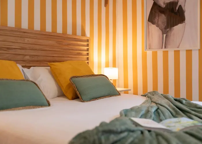 Lägenhet Olympe By Kleidos, 4p, Rue Calme, Centre Historique, Proche Gare *